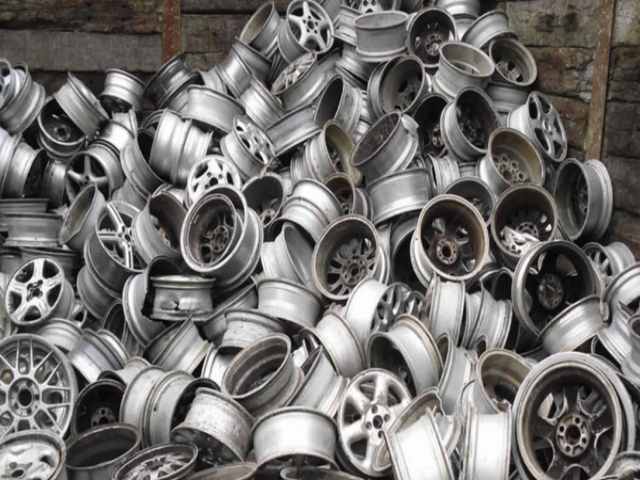 Aluminum wheel scrap